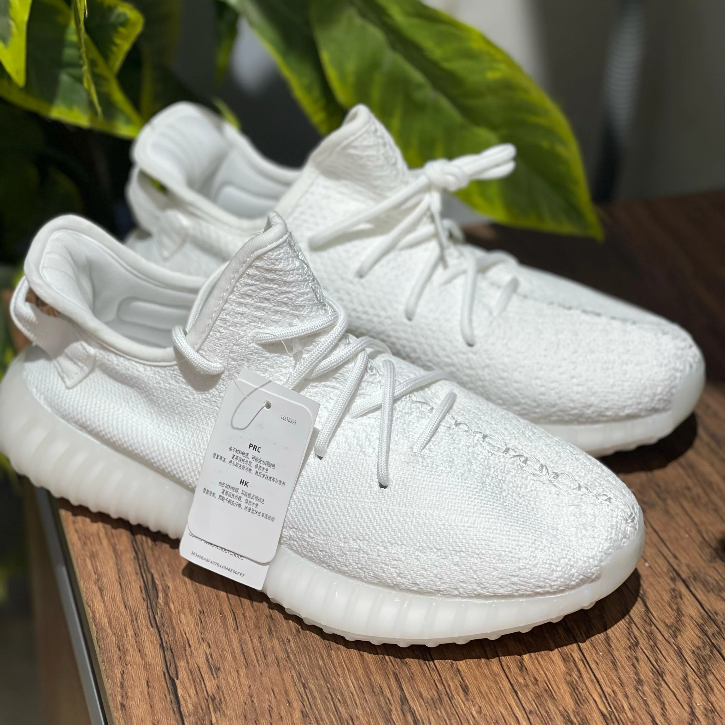 Yeezy 350 White ( Mirror Original ) - Image 3